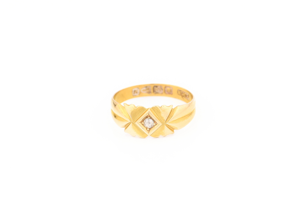 Prsten, zdobený diamantem v 18kt zlatě.