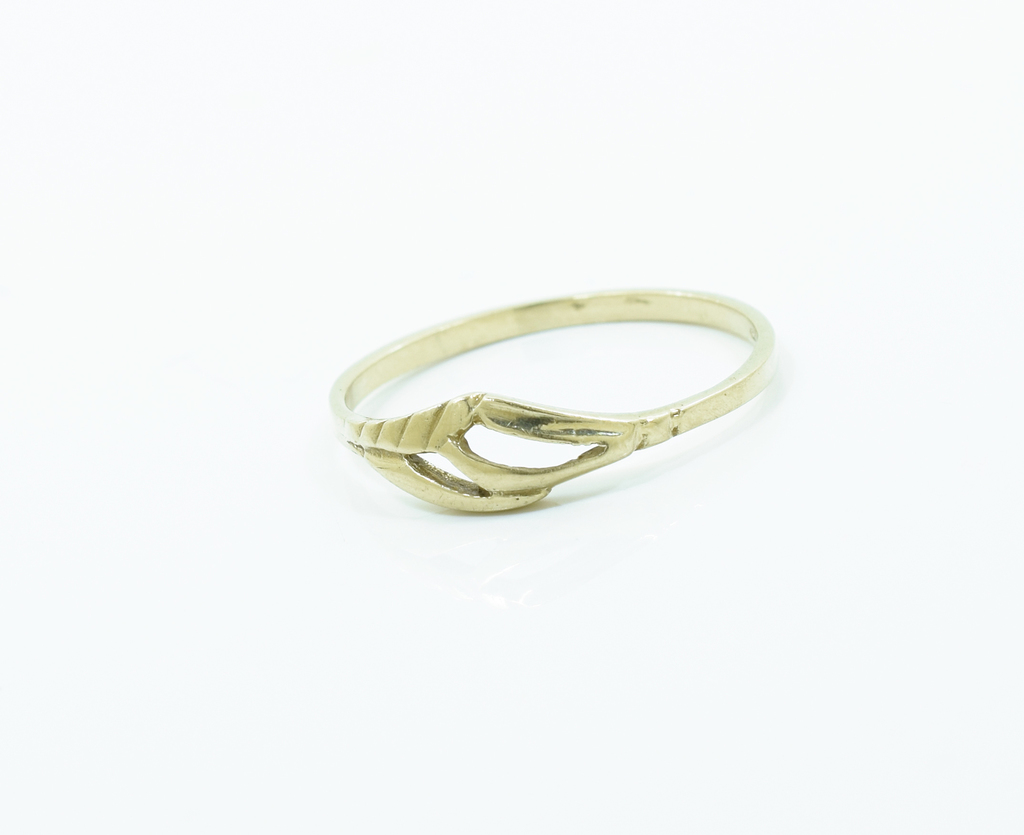 Dámský prsten celozlatý prořezávaný